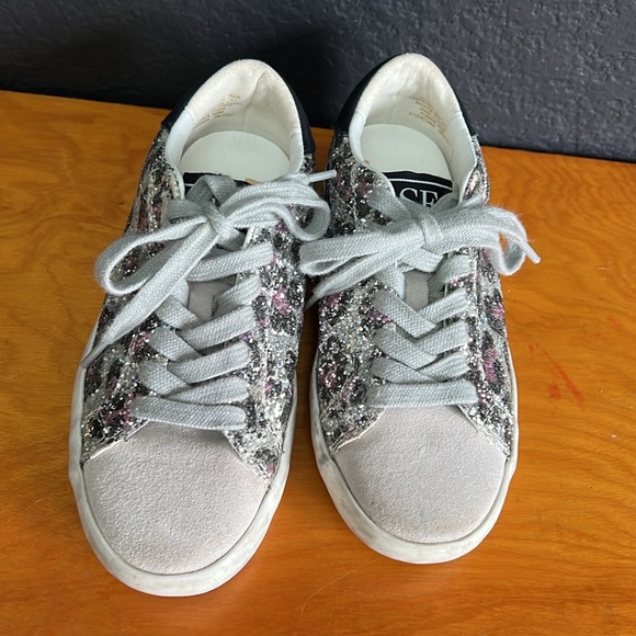 Sam Edelman girls fashion sneaker Sz. 13 - Picture 2 of 7